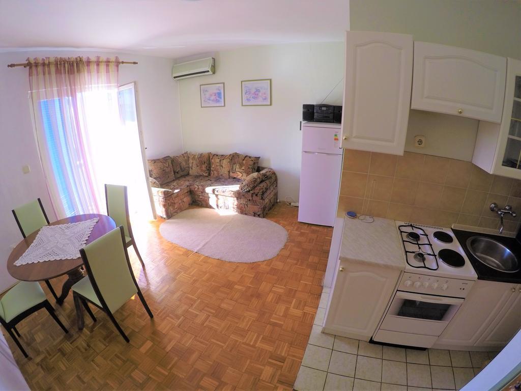 Blue City Apartment'S Repic Biograd Na Moru Εξωτερικό φωτογραφία